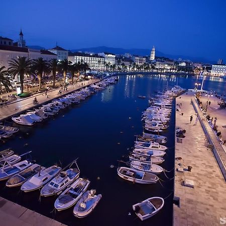 Luxury Rooms Ana In The Heart Of Split Exterior foto