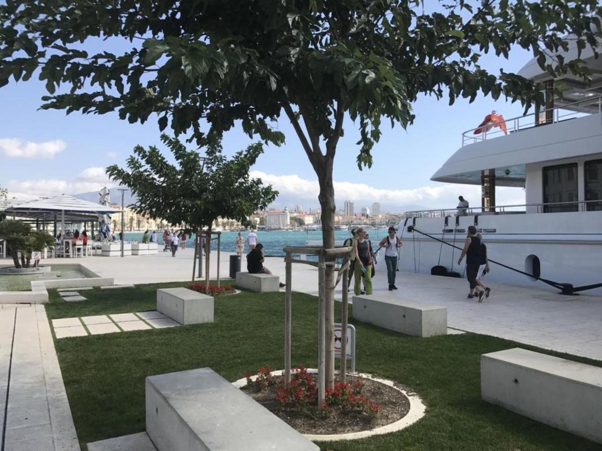 Luxury Rooms Ana In The Heart Of Split Exterior foto
